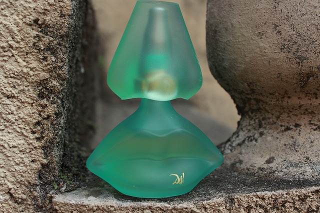 духи и парфюмы Salvador Dali