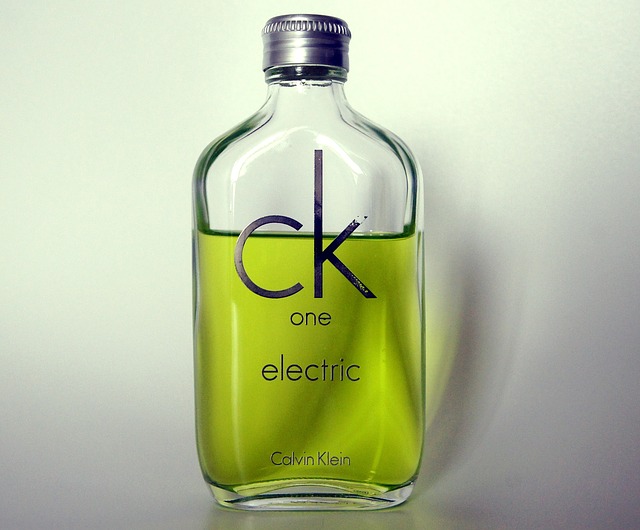 духи и парфюмы Calvin Klein